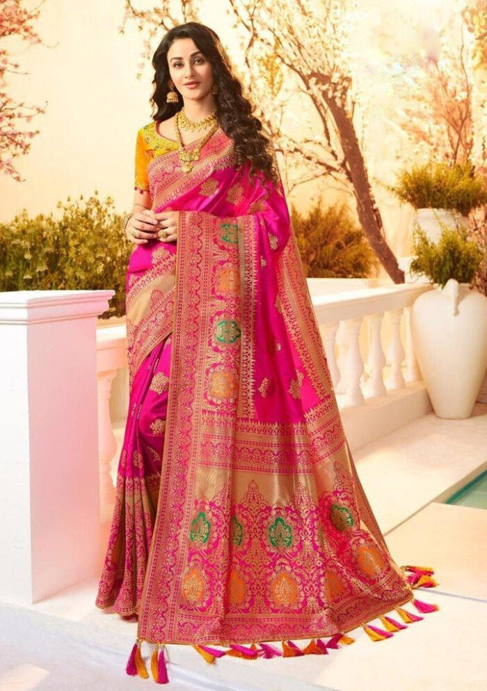 Dual Tone Magenta Banarasi Silk Saree – StylebyPanaaash